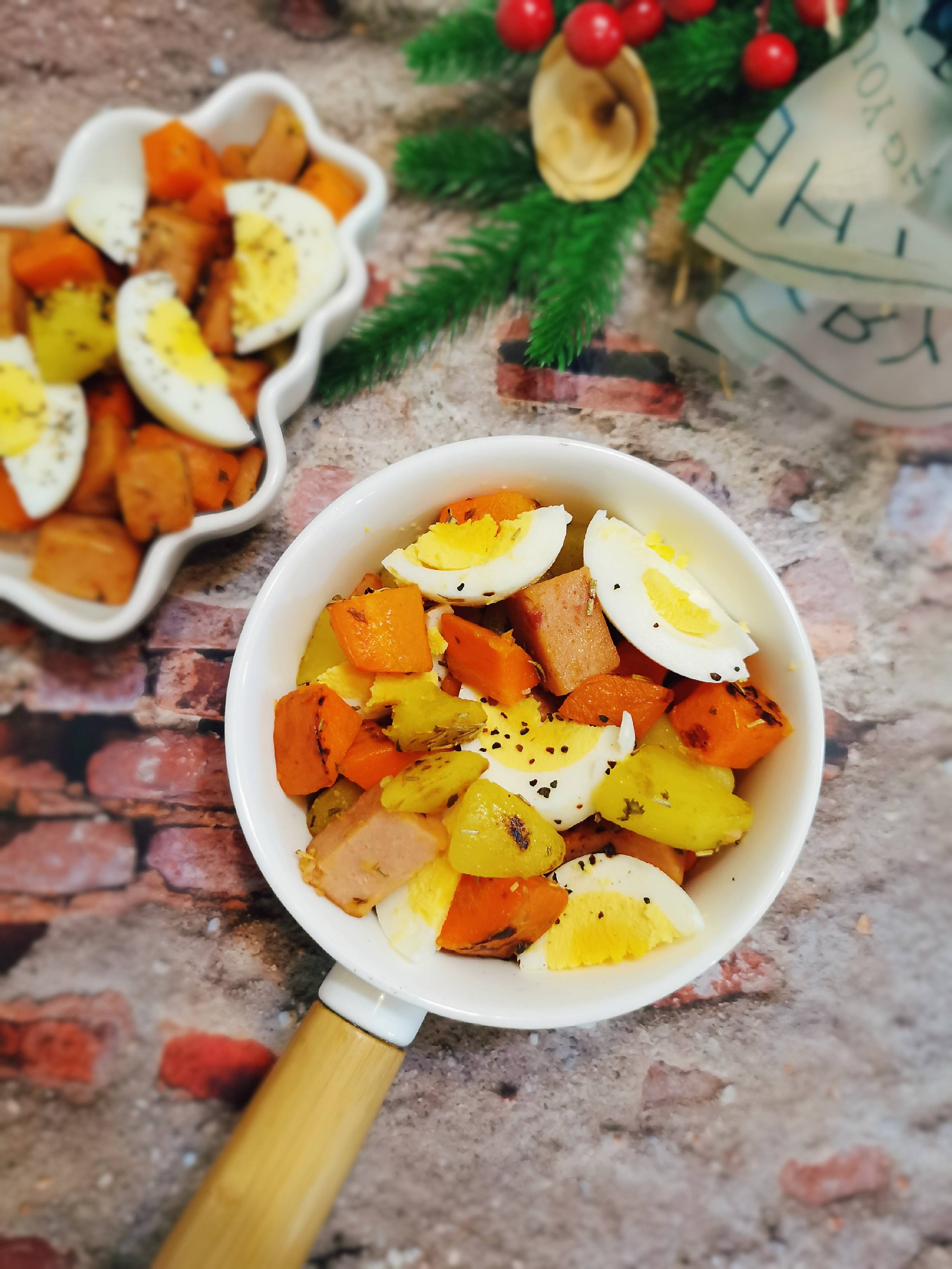 飽腹感極強的沙拉拼盤，蔬菜，雞蛋，肉應有盡有的做法-其它口味炒菜譜