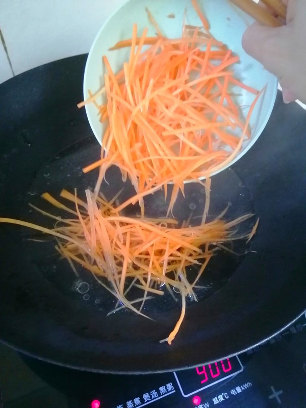 簡簡單單也不失美味~~簡易版涼皮的做法-家常味蒸菜譜