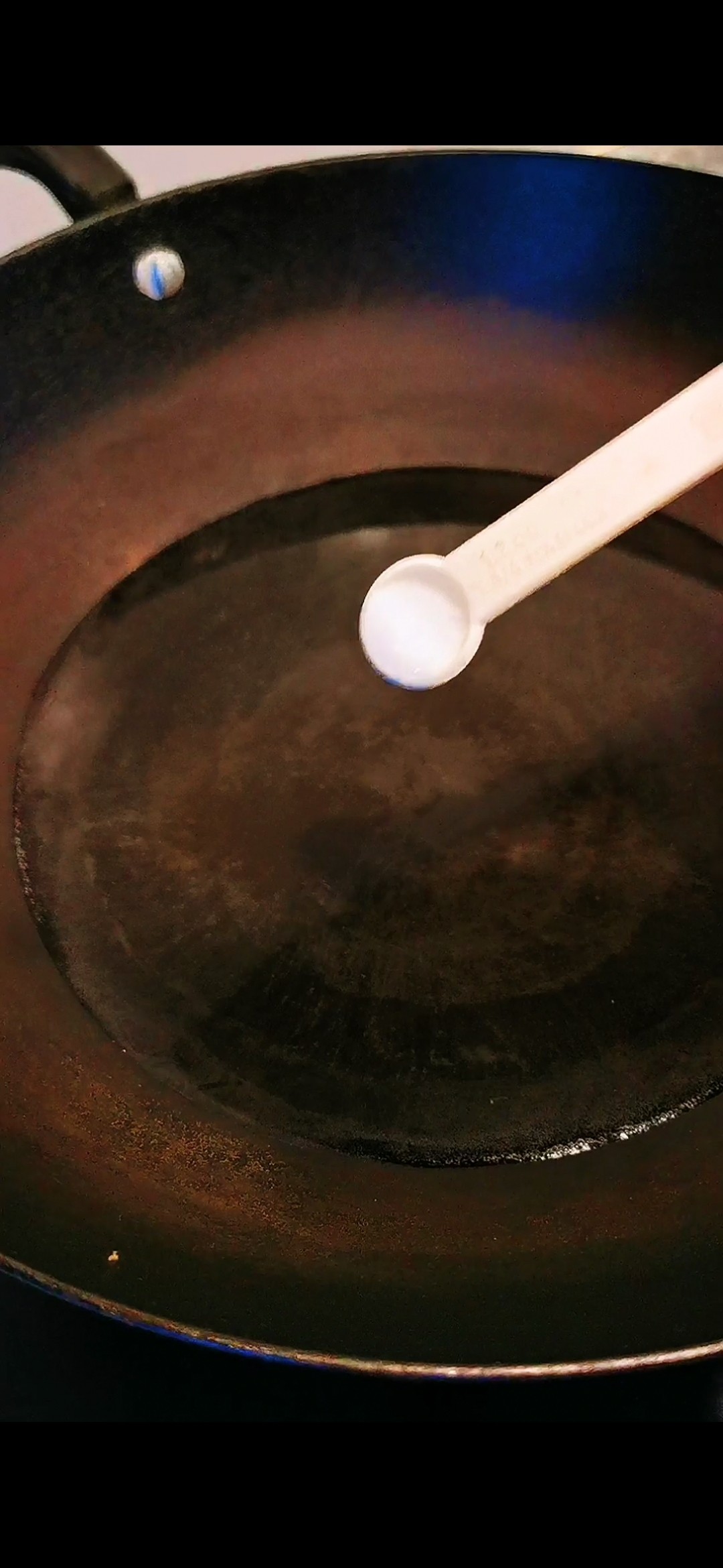 水炒雞蛋的做法-咸鮮味炒菜譜