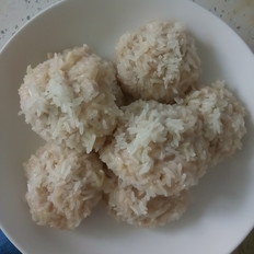 蒸葫蘆糯米丸子的做法-咸鮮味蒸菜譜