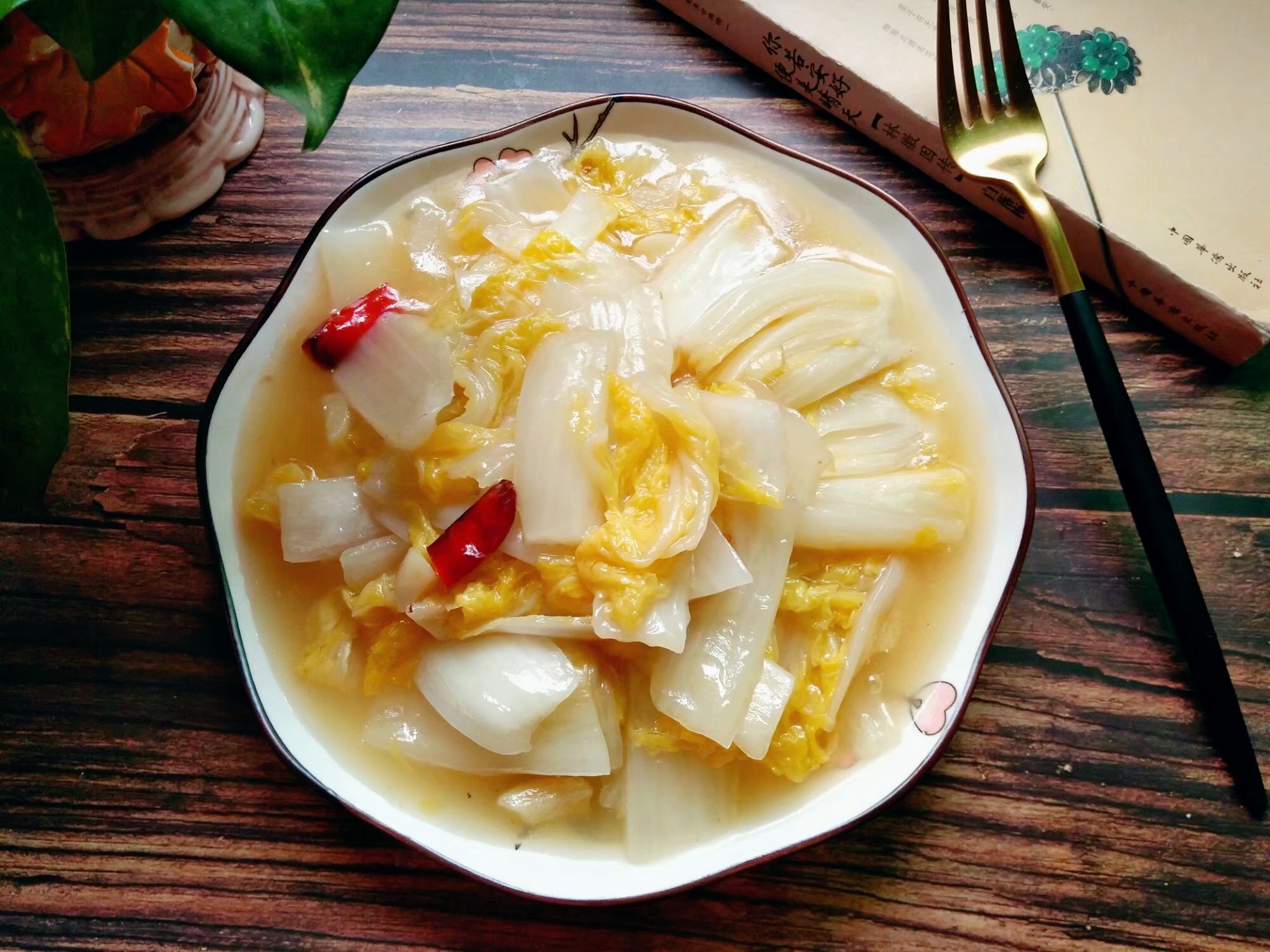 酸辣大白菜的做法-酸辣味炒菜譜