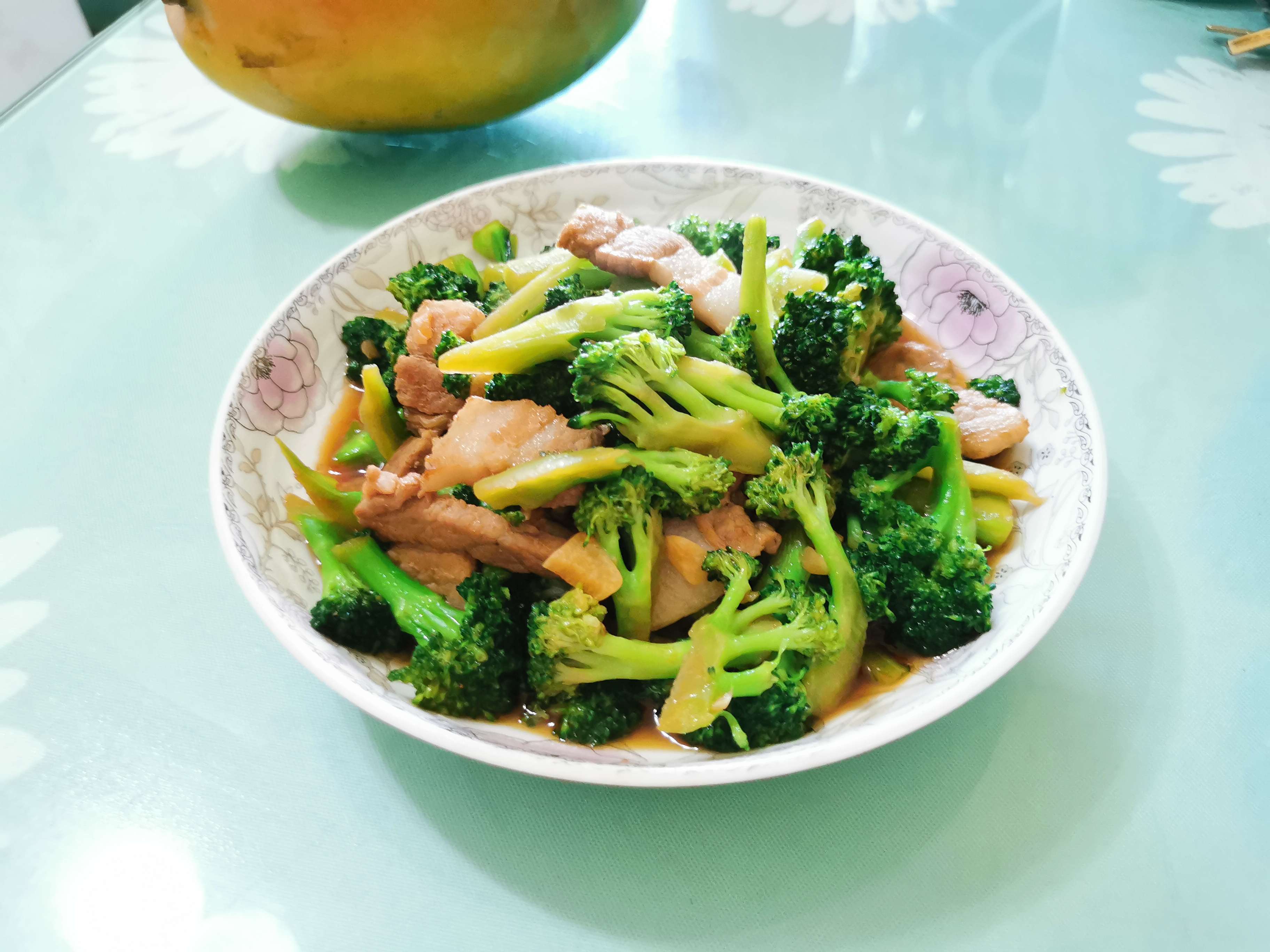 美味西蘭花的做法-家常味炒菜譜