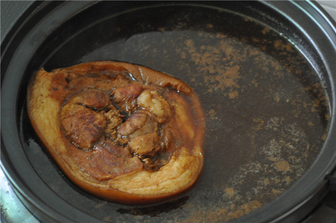 中秋怎能少了它_-紅燒肘子的做法-咸鮮味燉菜譜