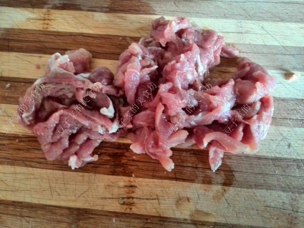 青菜炒肉絲的做法-家常味炒菜譜