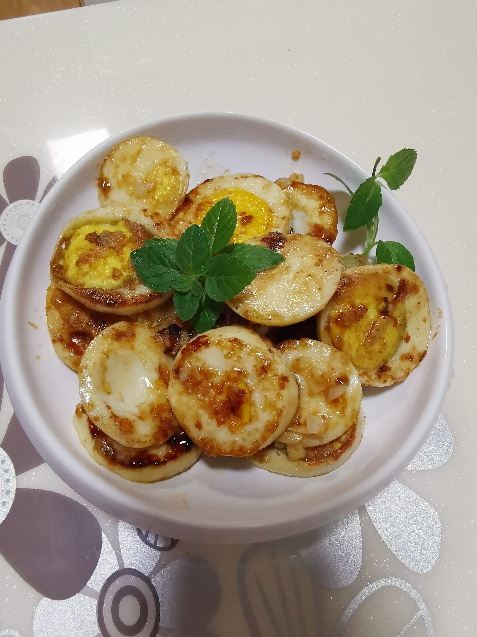 煎白煮蛋的做法-家常味煎菜譜