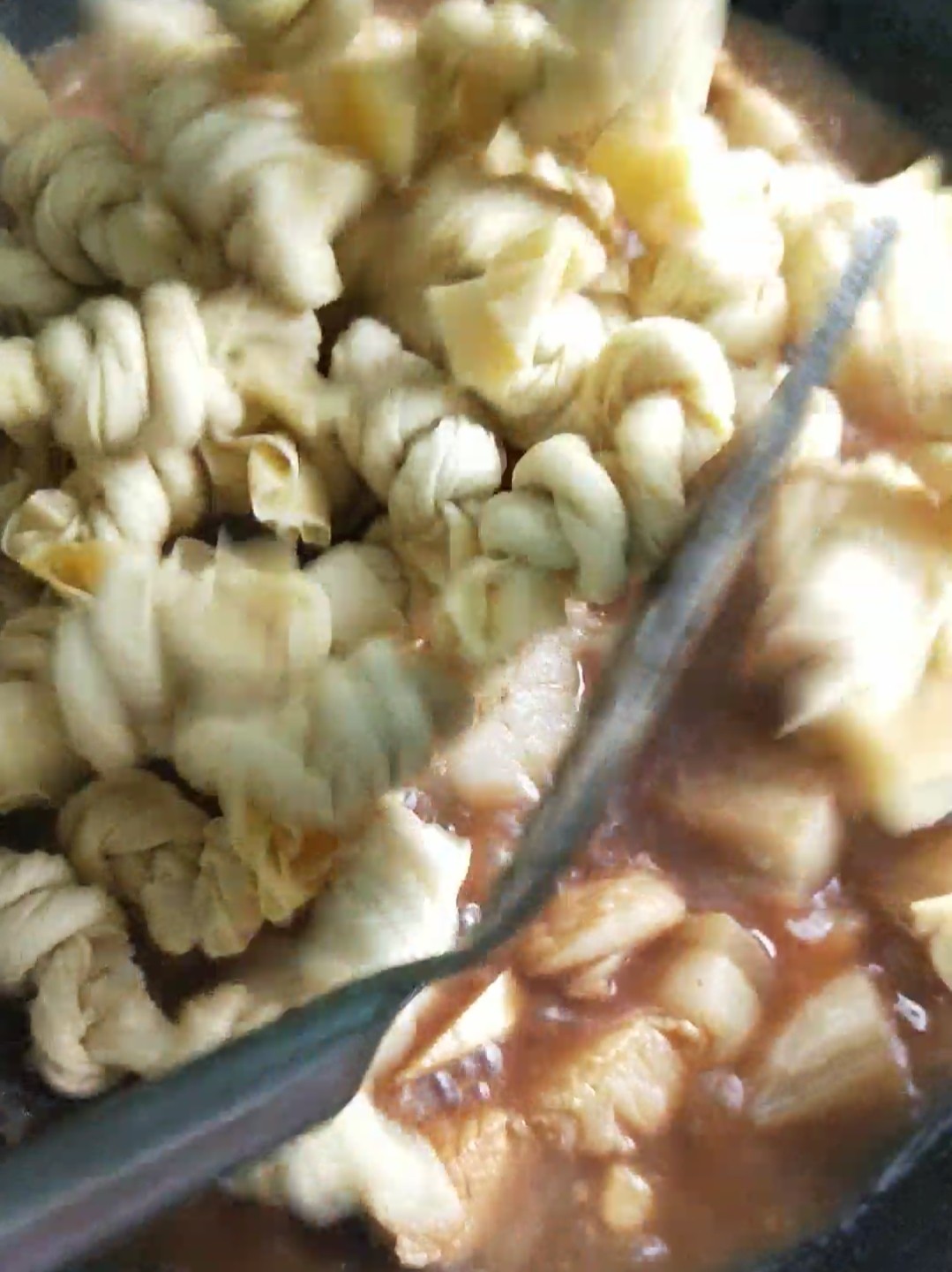 千張結燒肉的做法-家常味煮菜譜