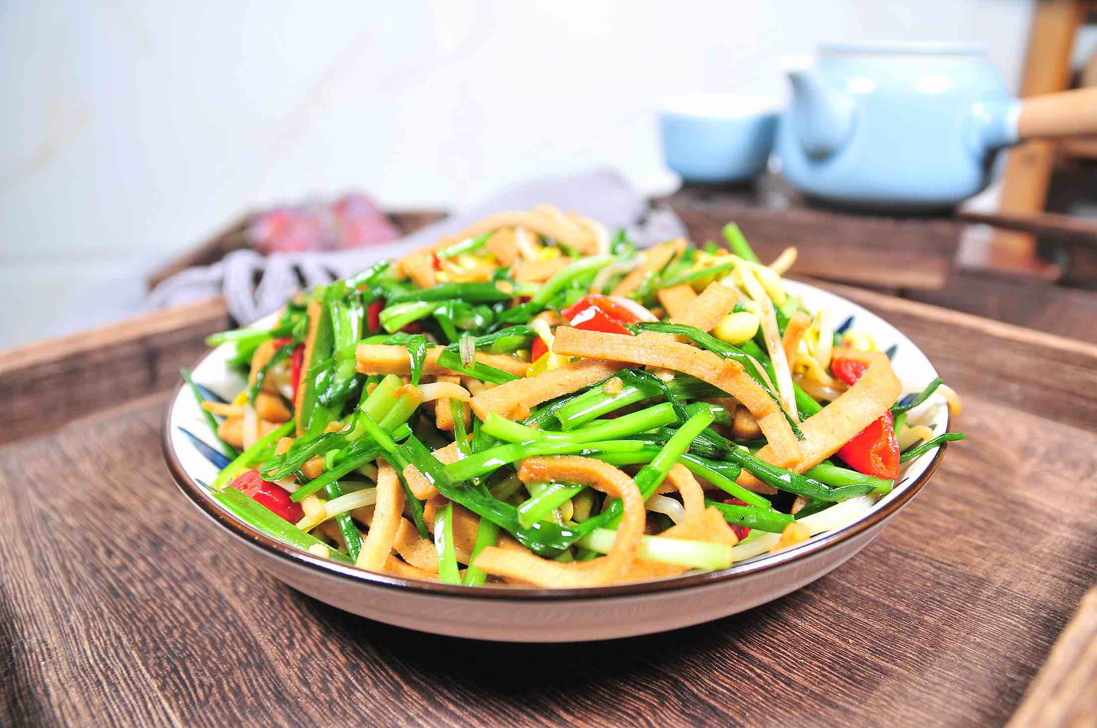 韭香豆芽炒干子的做法-家常味炒菜譜