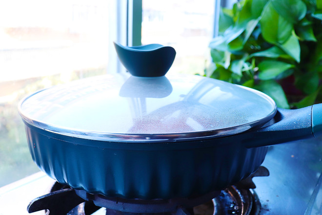 蜂蜜雞翅的做法-家常味煮菜譜