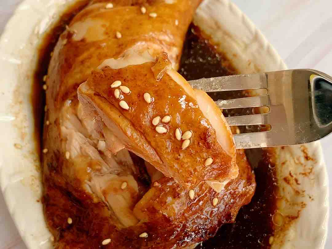 腐乳醬油蒸雞腿的做法-咸鮮味蒸菜譜