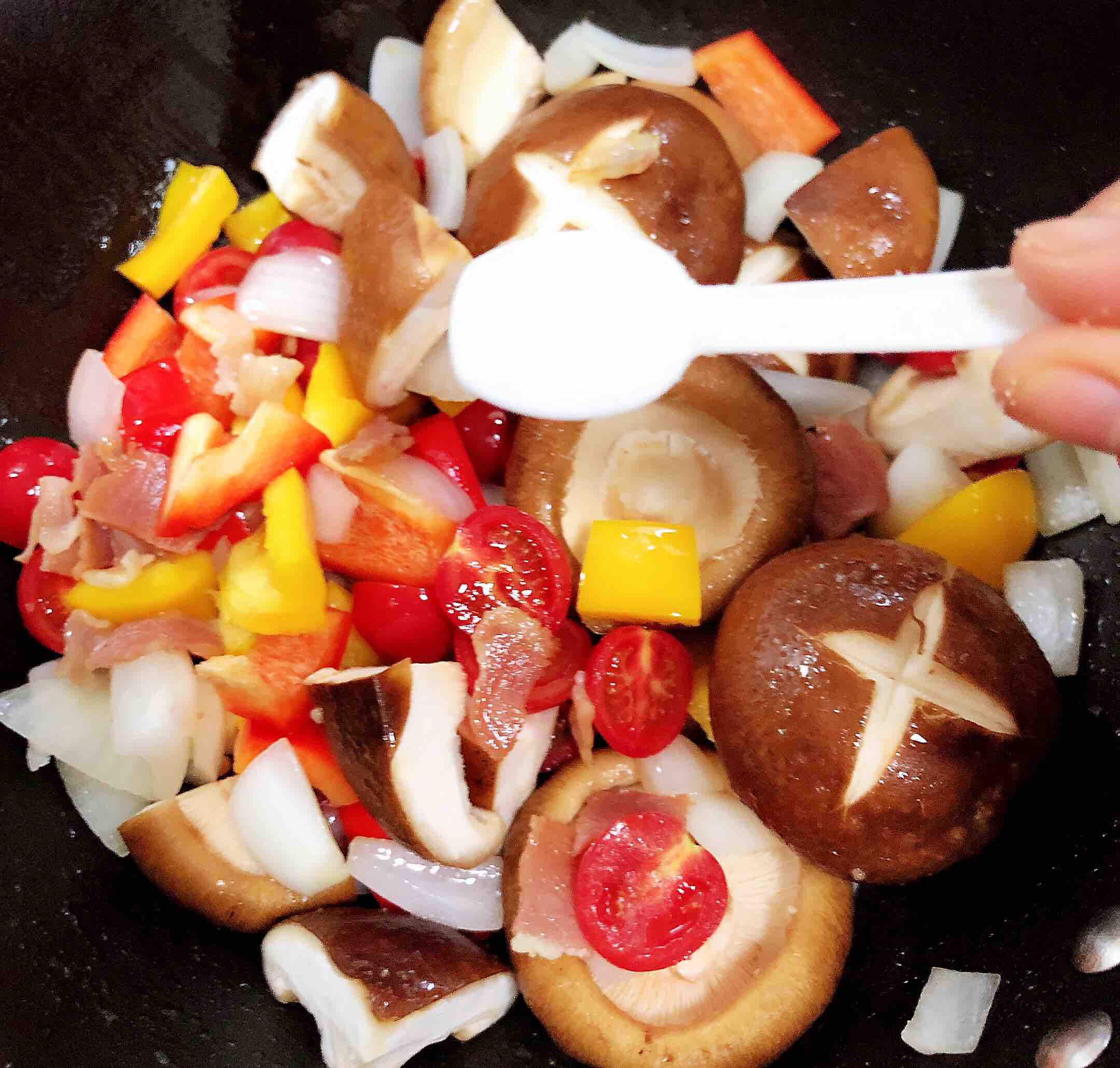 孜然烤香菇的做法-其它口味烤菜譜