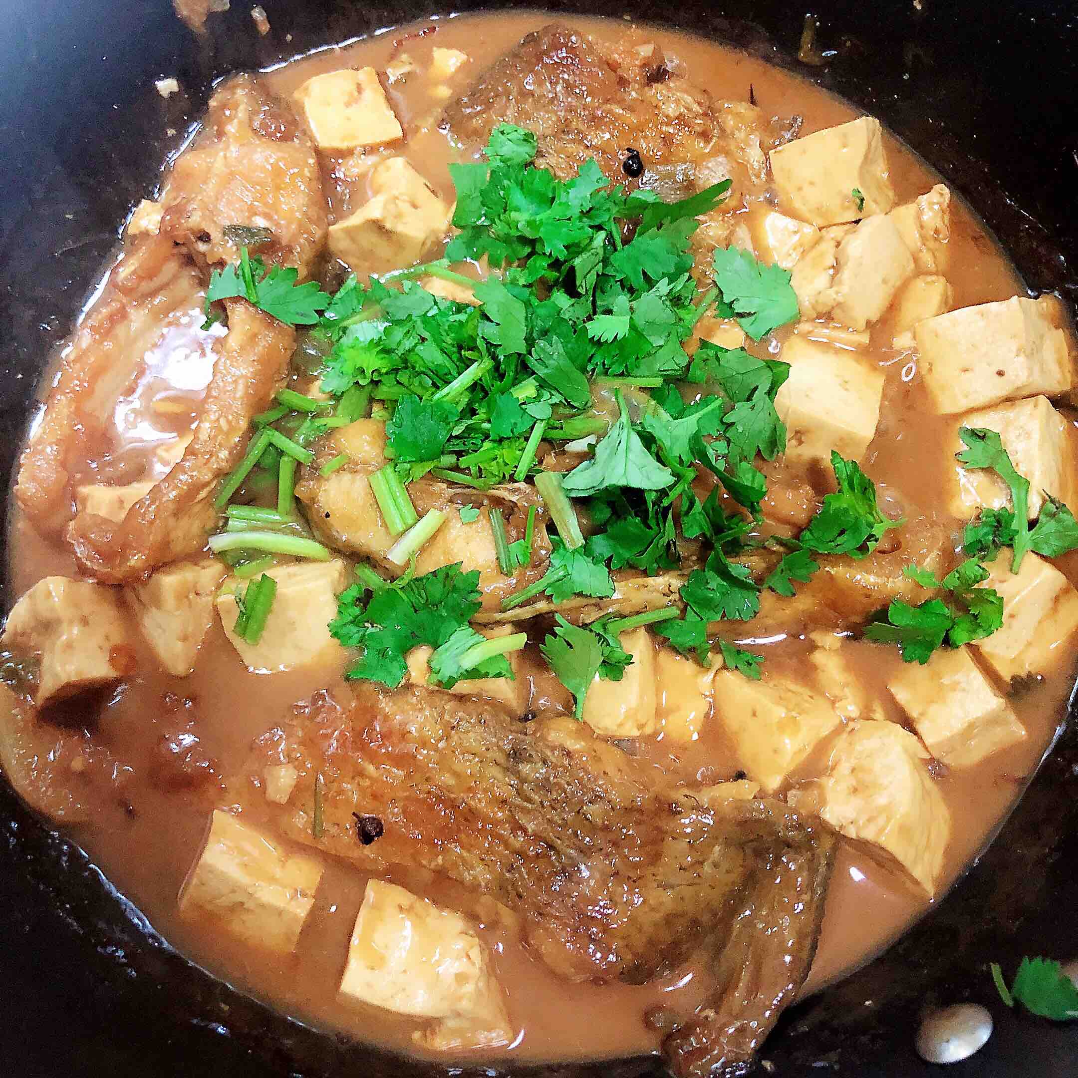 紅燒魚塊豆腐的做法-咸鮮味燉菜譜