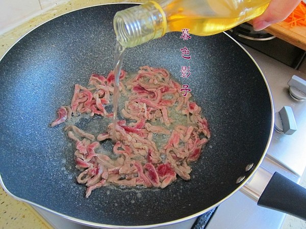 #最美不過中秋味#香菜炒肉絲的做法-家常味炒菜譜