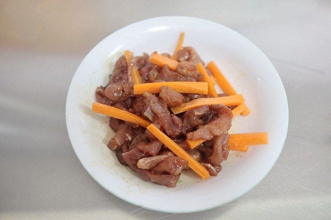 空心餅夾烤肉的做法-黑椒味烙菜譜