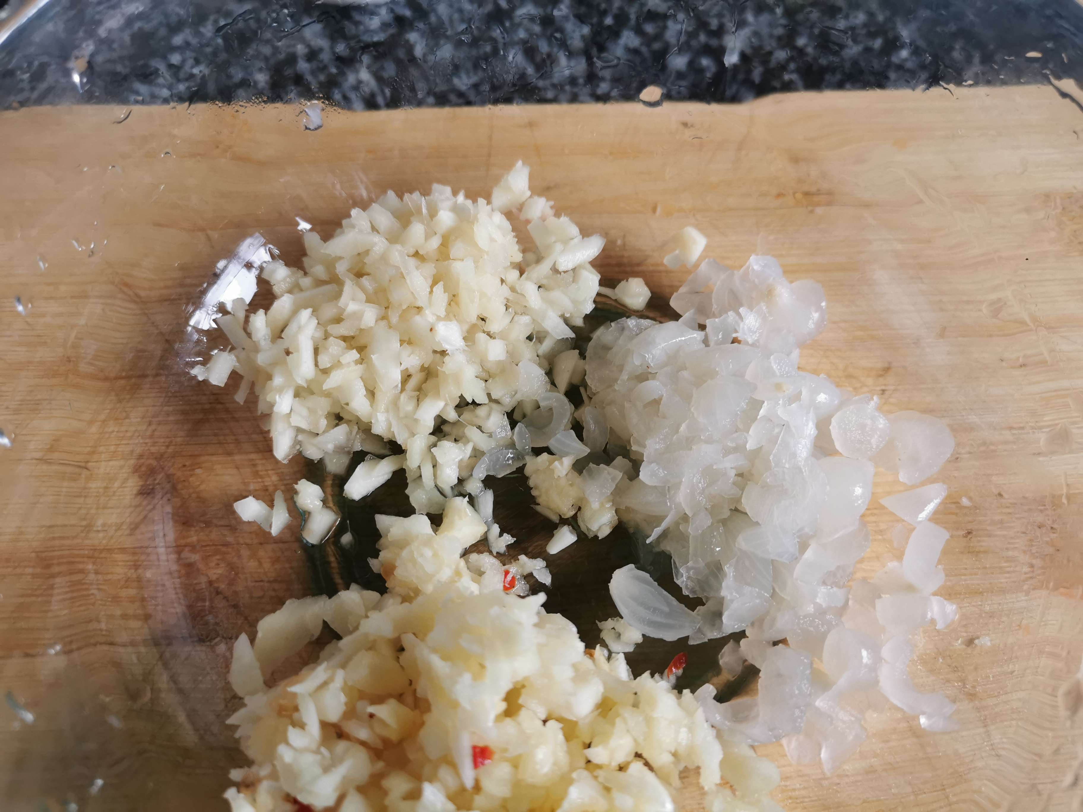 雞尾洋蔥烤豬排的做法-咸鮮味烤菜譜