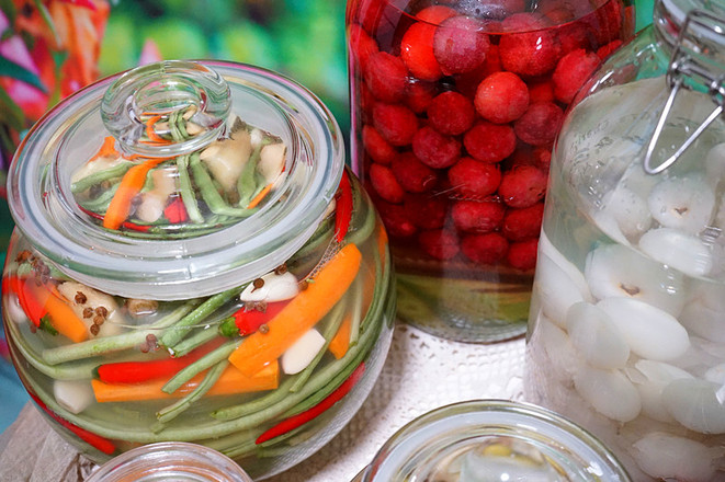 自制酸豆角----酸豆角炒雞胗的做法-酸辣味炒菜譜