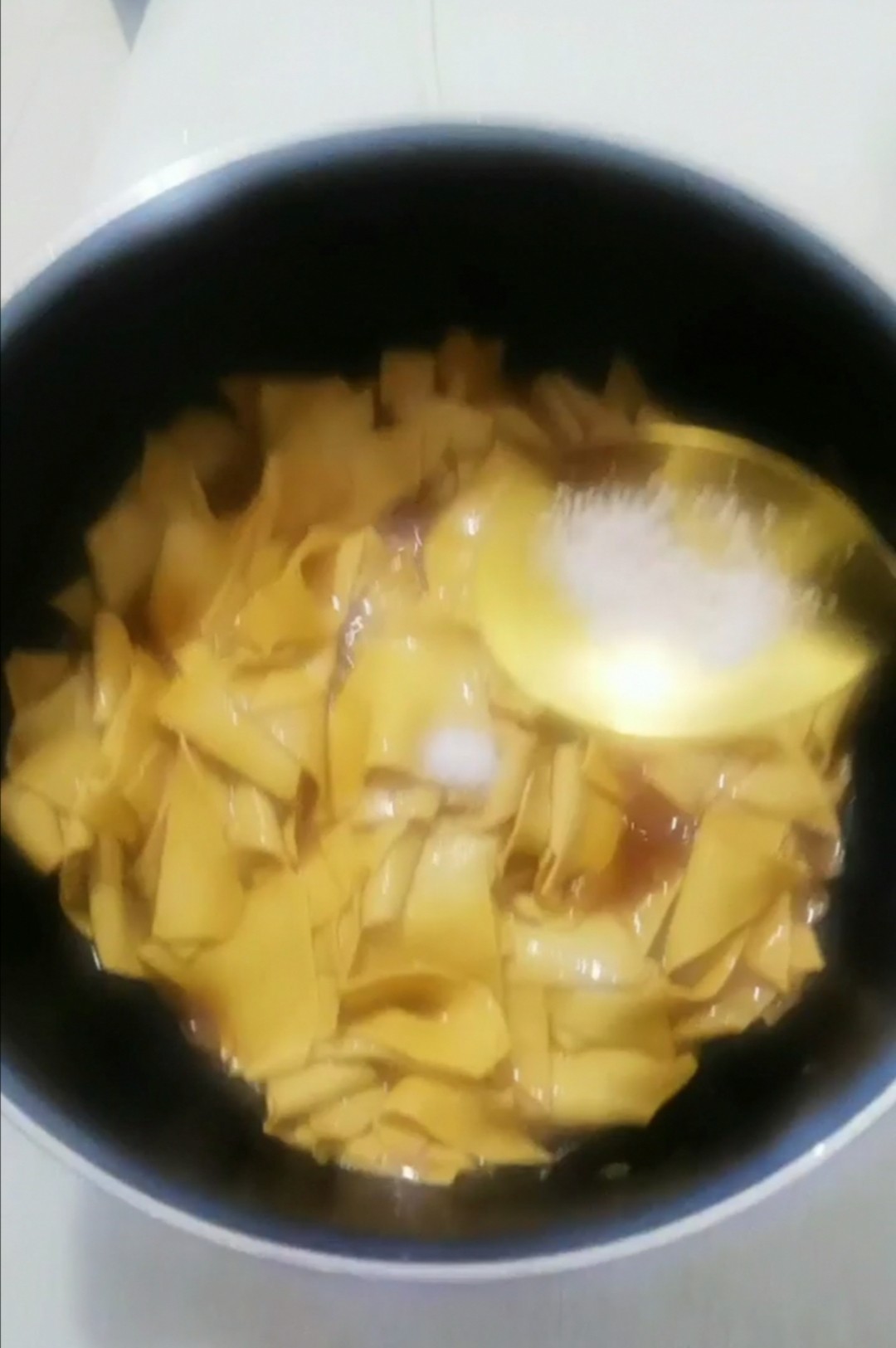 紅燜干豆腐的做法-咸鮮味燉菜譜