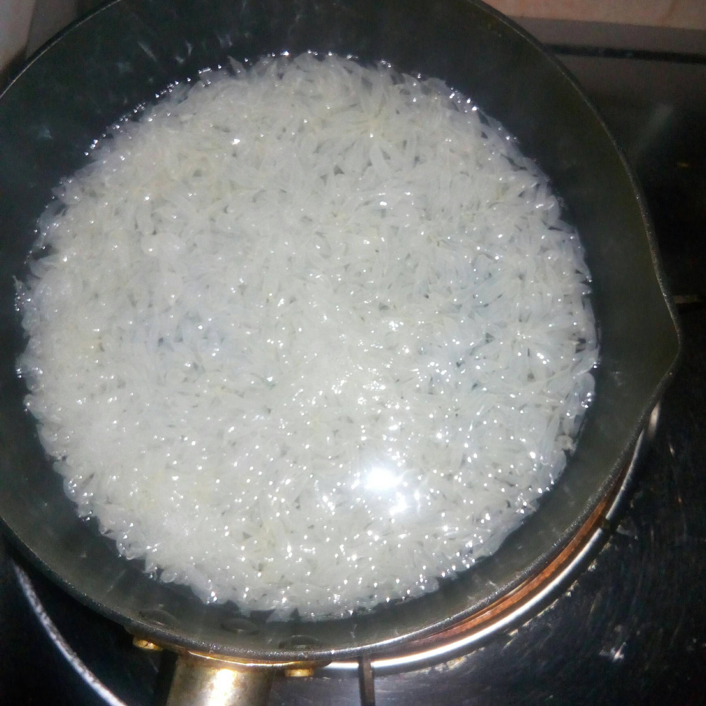 果香紙杯蒸蛋糕的做法-其它口味蒸菜譜