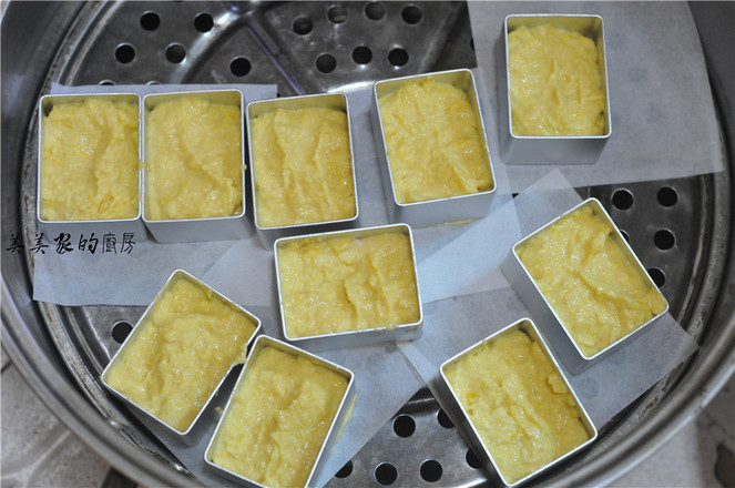 甜玉米蒸糕的做法-甜味蒸菜譜