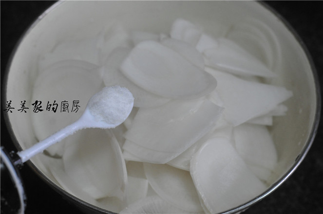 爽脆蘿卜片的做法-香辣味拌菜譜