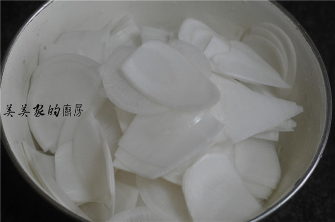 爽脆蘿卜片的做法-香辣味拌菜譜