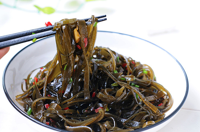 涼拌海帶的做法-家常味拌菜譜