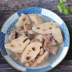 花生蓮藕燉排骨的做法-咸鮮味燉菜譜