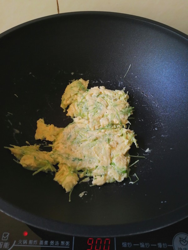 簡(jiǎn)簡(jiǎn)單單也不失美味~~松柳苗炒雞蛋的做法-家常味炒菜譜