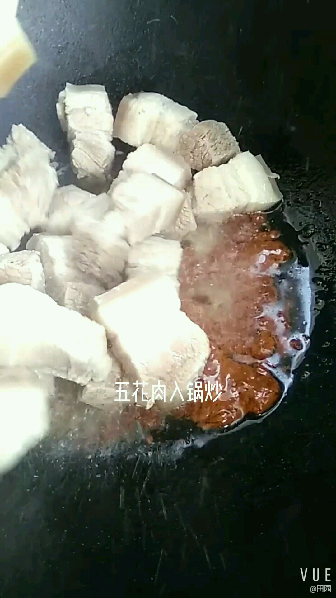 五花肉燒蓮藕的做法-咸鮮味燒菜譜