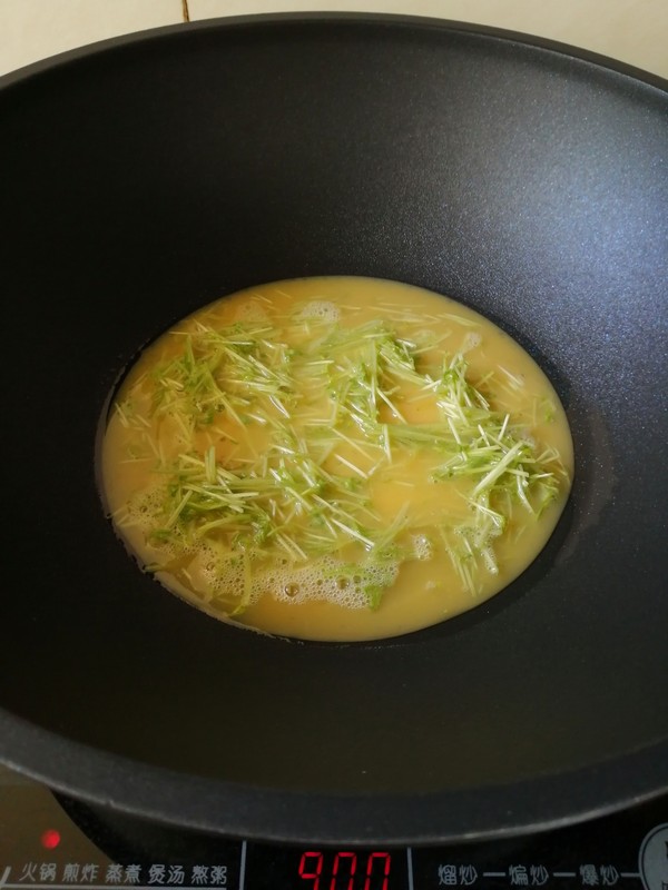 簡(jiǎn)簡(jiǎn)單單也不失美味~~松柳苗炒雞蛋的做法-家常味炒菜譜