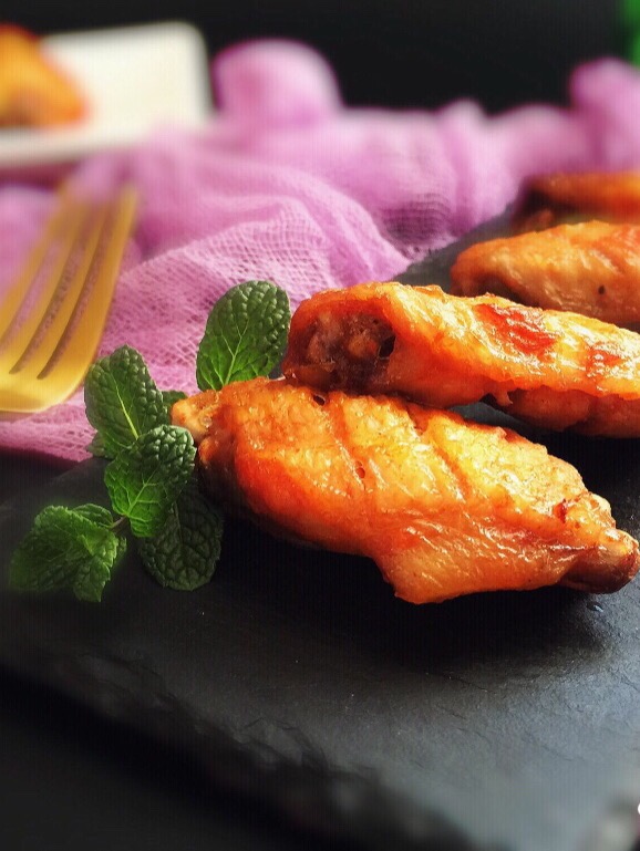 奧爾良烤雞翅的做法-家常味烤菜譜