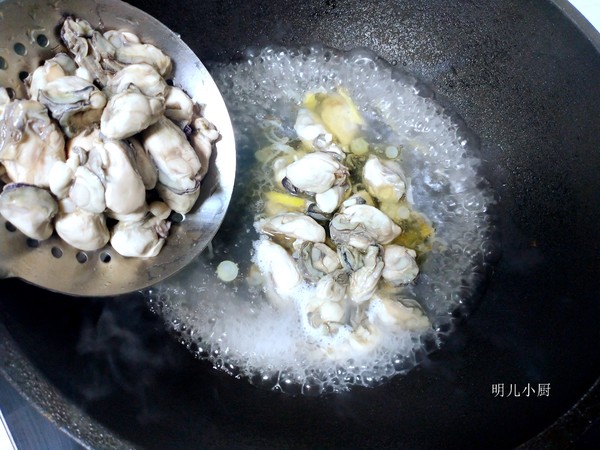 生蠔蛋湯的做法-家常味煮菜譜