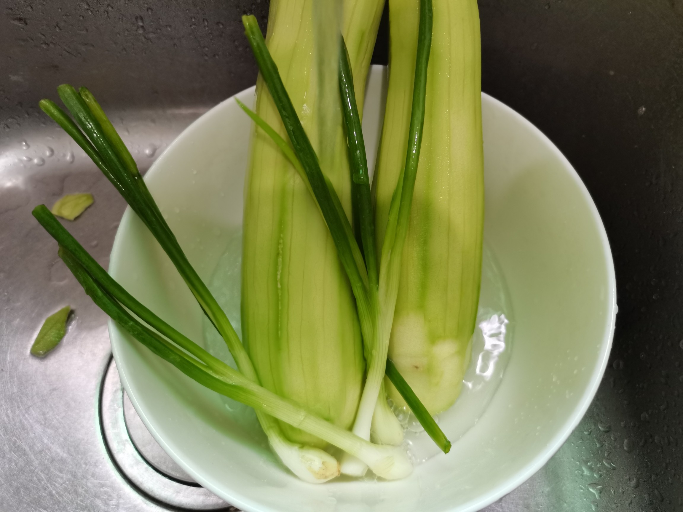 清炒西葫蘆的做法-家常味炒菜譜