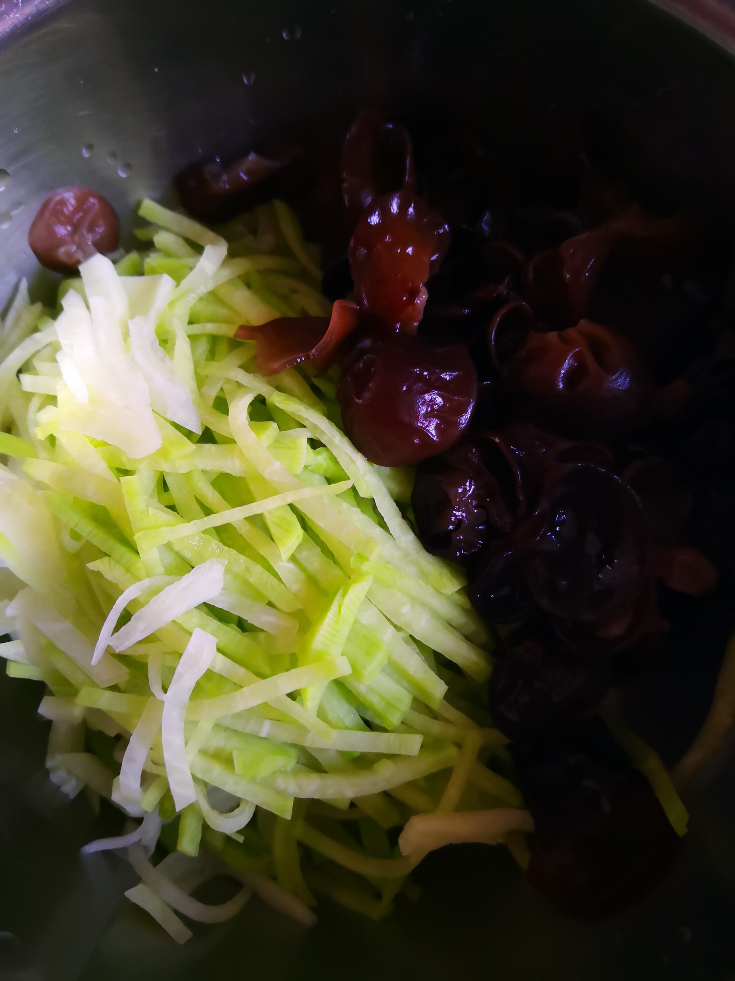 涼拌水果蘿卜的做法-酸甜味拌菜譜