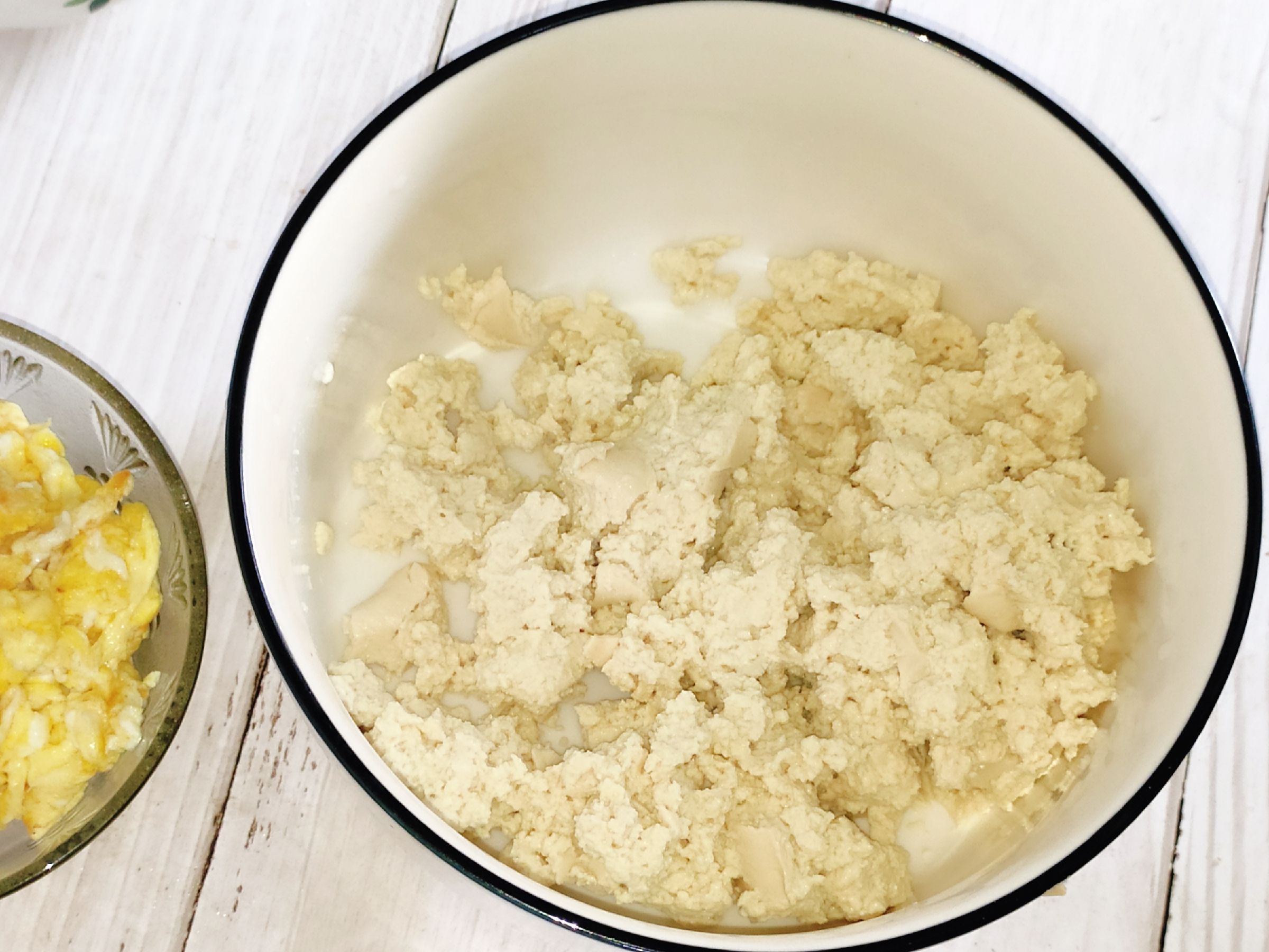 沙拉豆腐丸子的做法-甜味炸菜譜