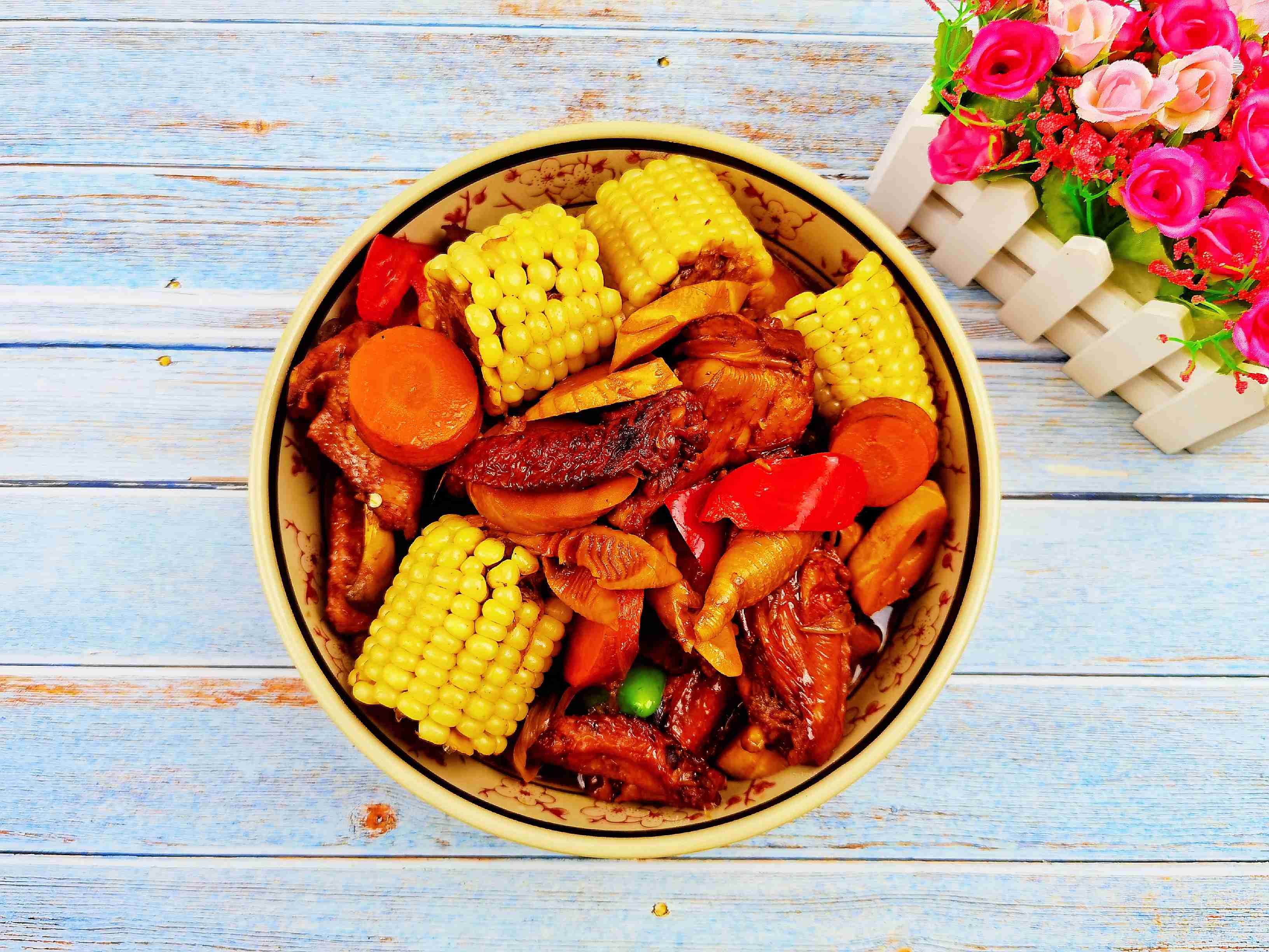 農(nóng)家田園燉雞翅的做法-家常味燉菜譜