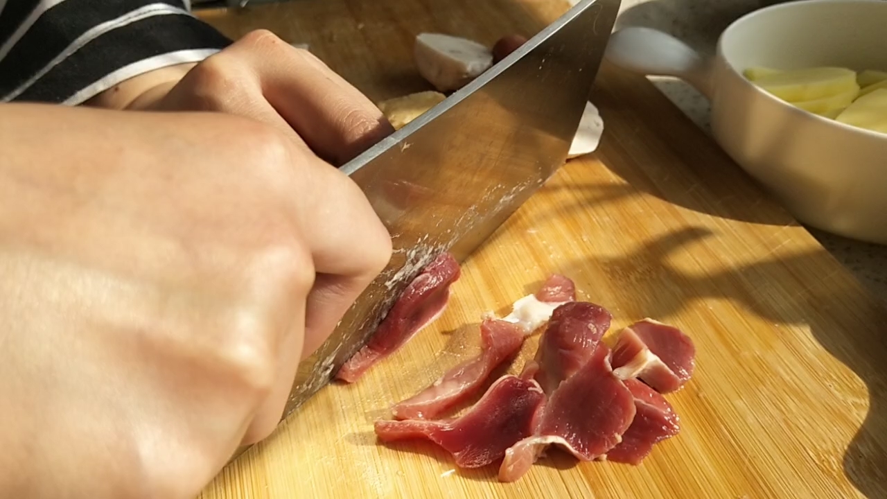 無敵好吃缽缽雞的做法-香辣味煮菜譜