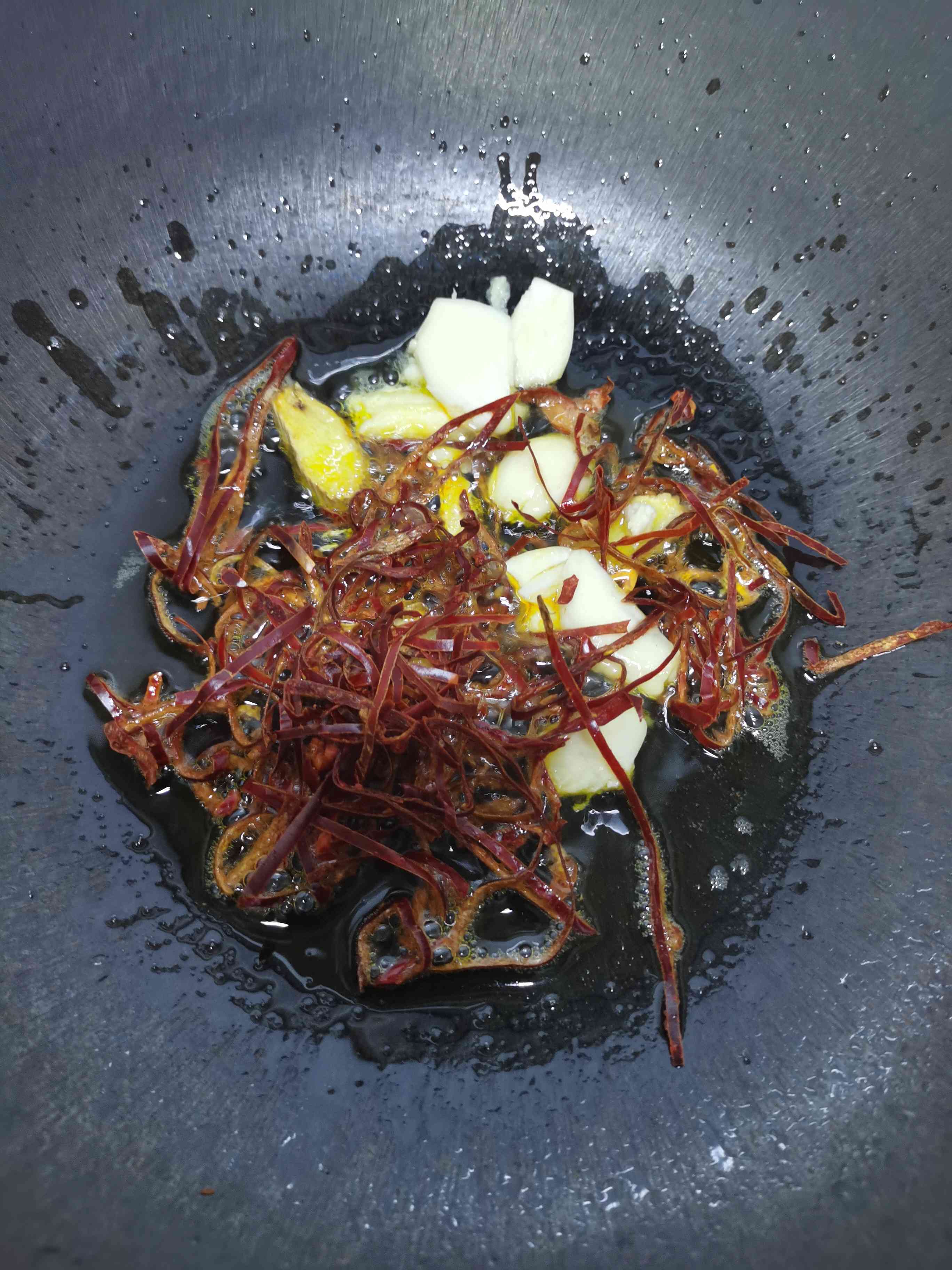 紅燒魚家常菜的做法-咸鮮味煎菜譜