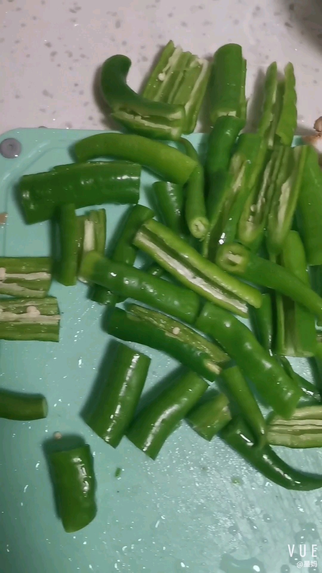 餃白炒肉的做法-香辣味炒菜譜