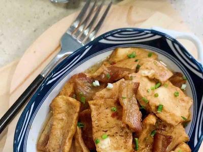 五花燒豆腐的做法-家常味燒菜譜