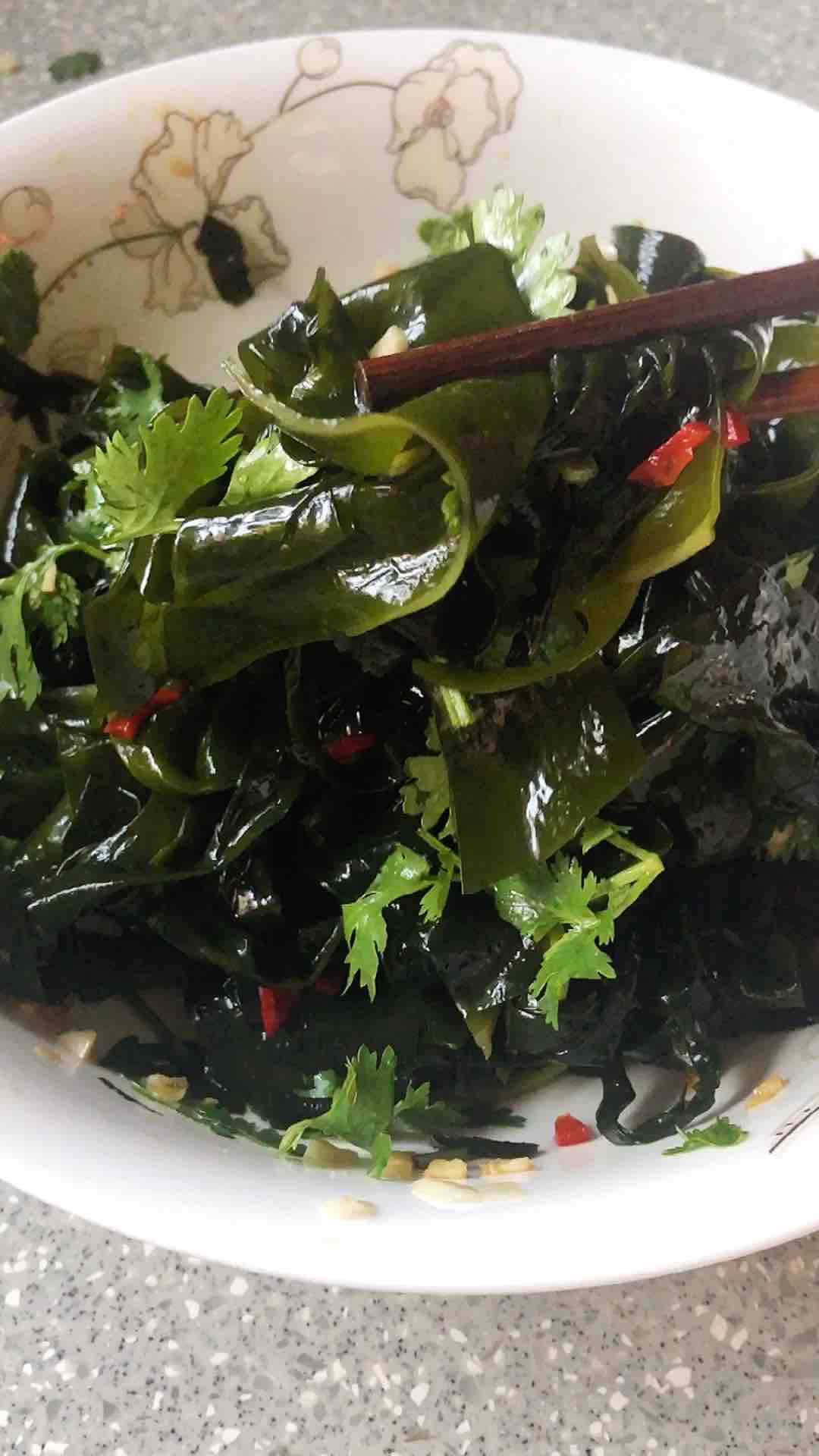 涼拌裙帶菜的做法-酸甜味拌菜譜