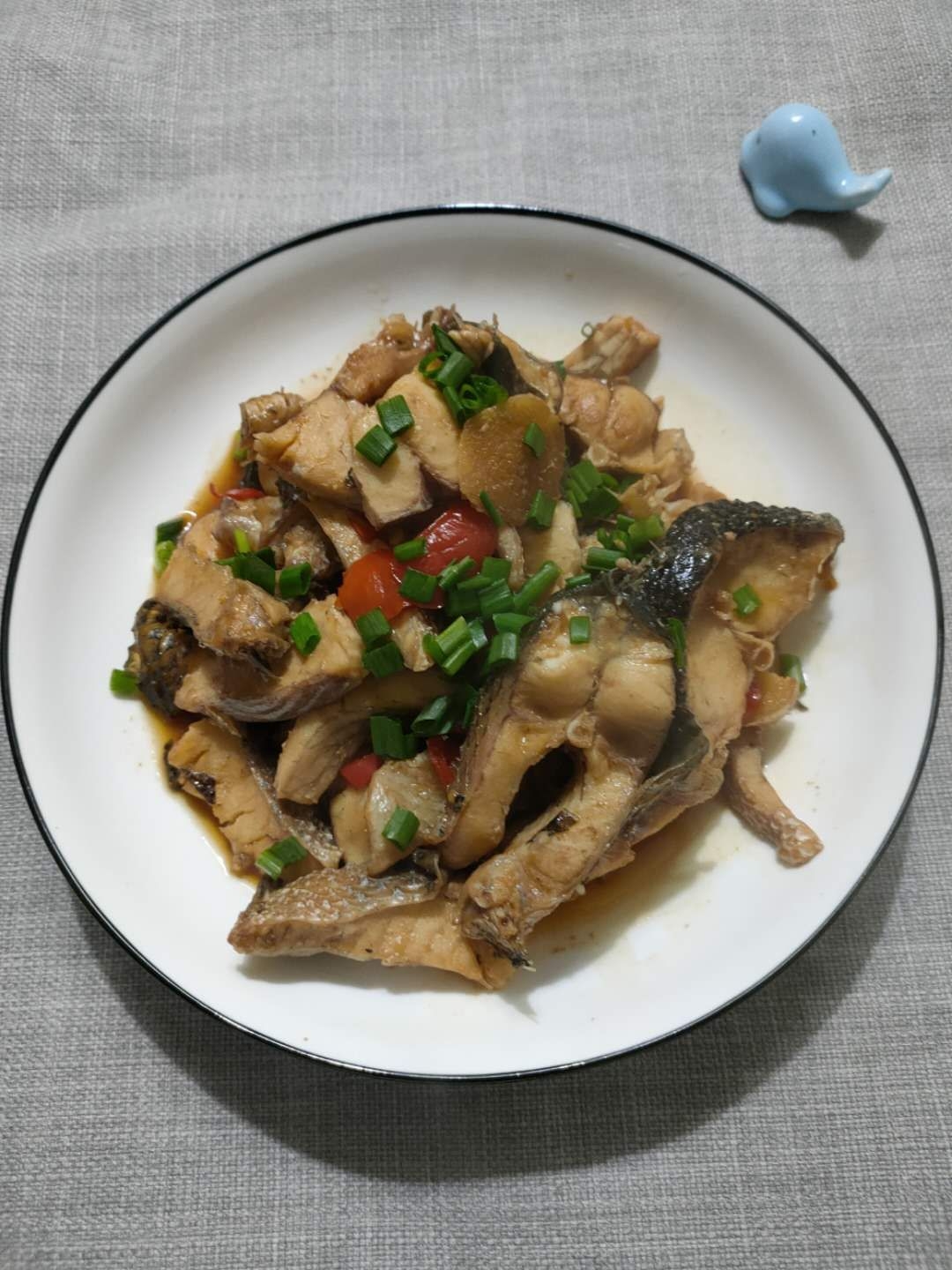 紅燒黑魚的做法-家常味燒菜譜