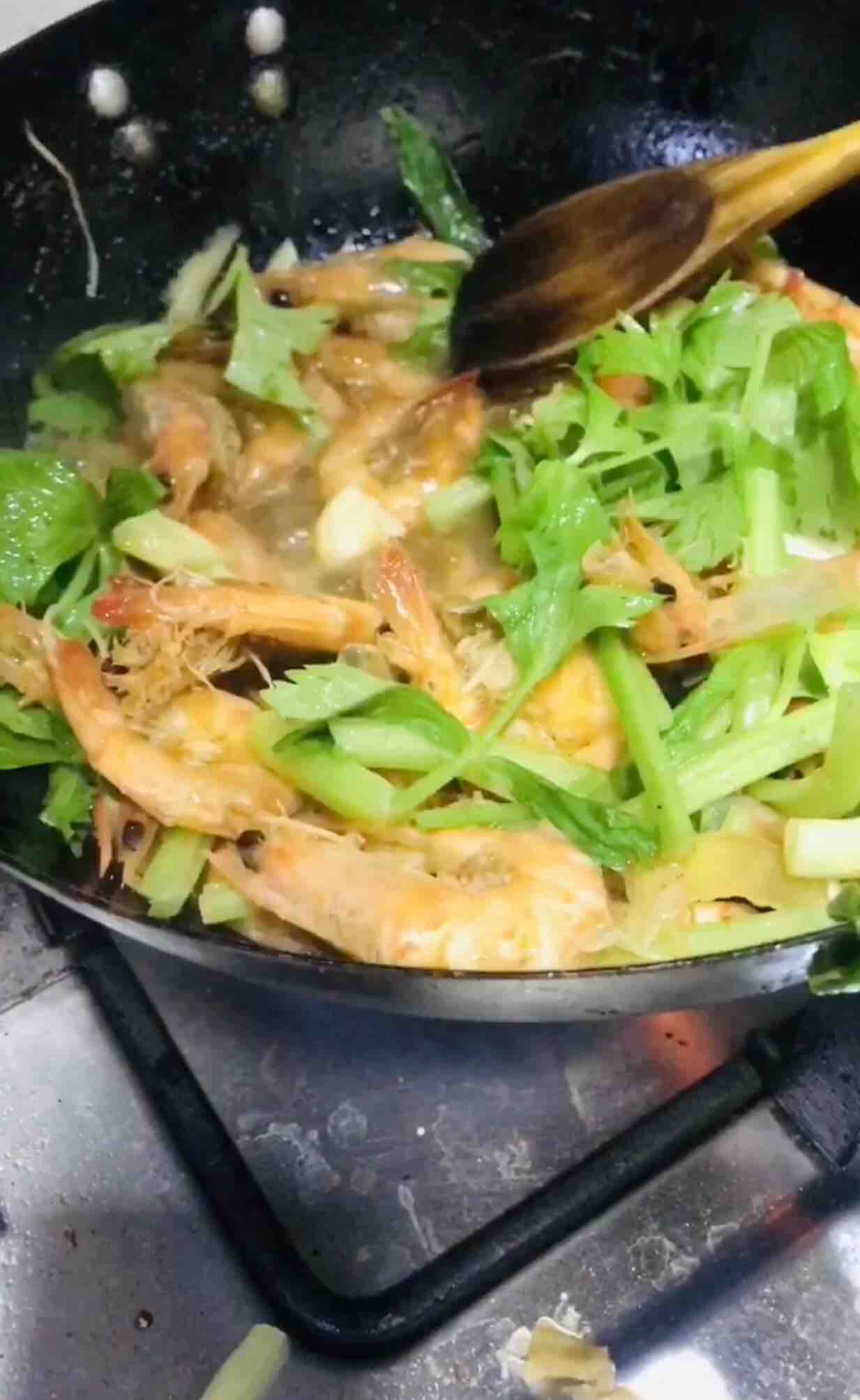 風味蝦的做法-咸鮮味炒菜譜