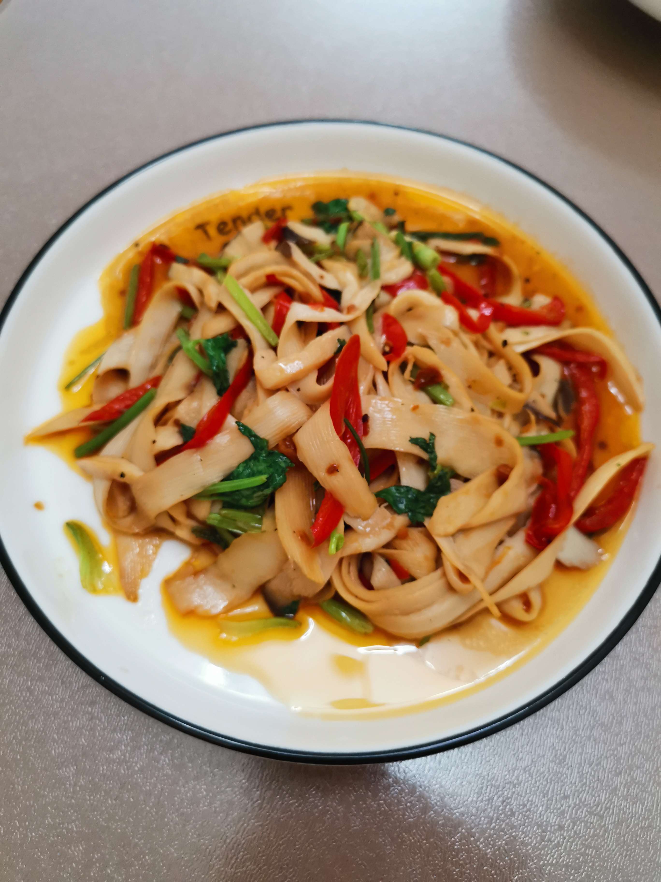 涼拌杏鮑菇的做法-酸辣味拌菜譜