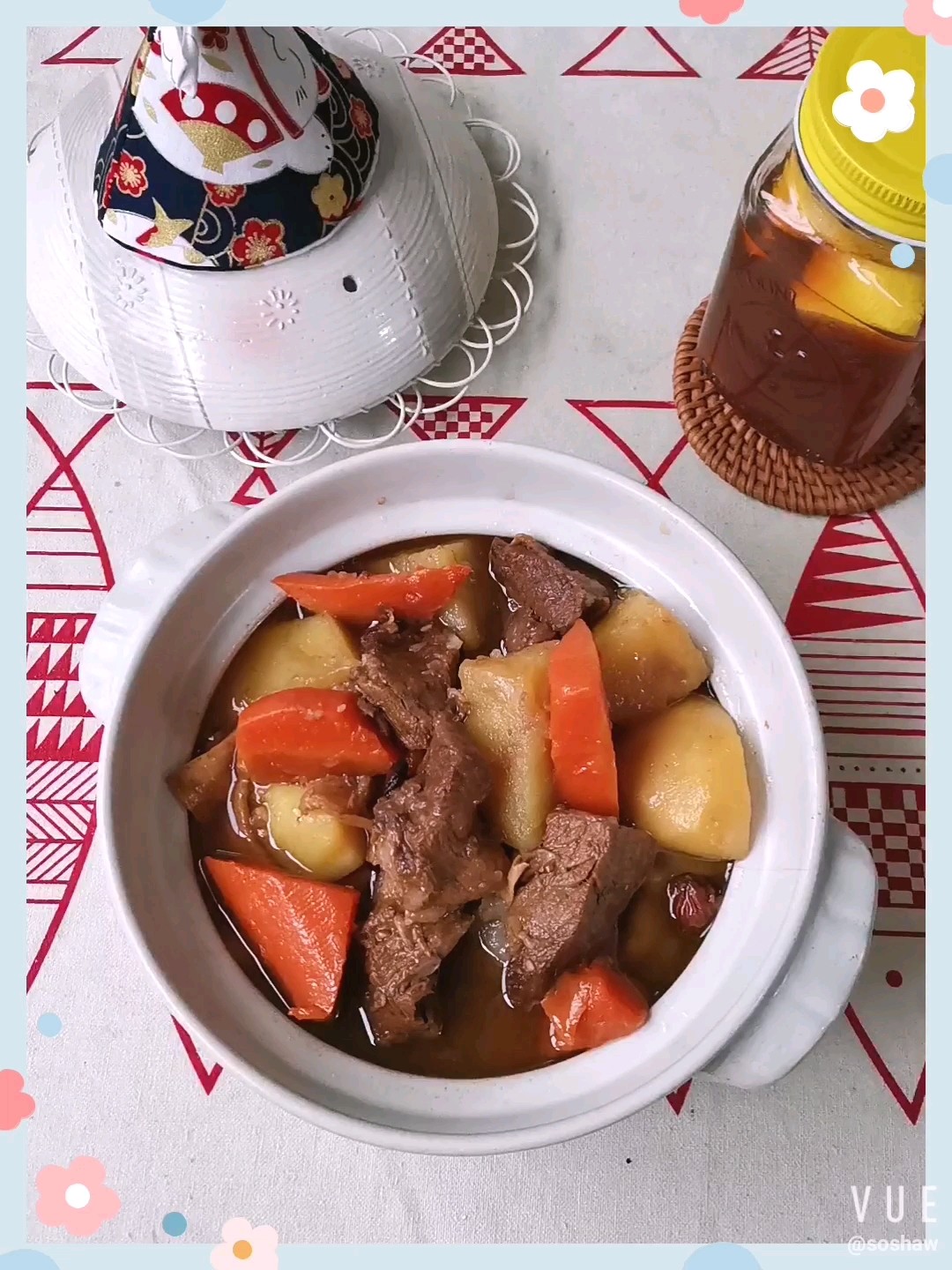 土豆燉牛腩的做法-咸鮮味炒菜譜