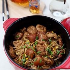 豆芽豆腐果燒五花肉的做法-家常味燒菜譜