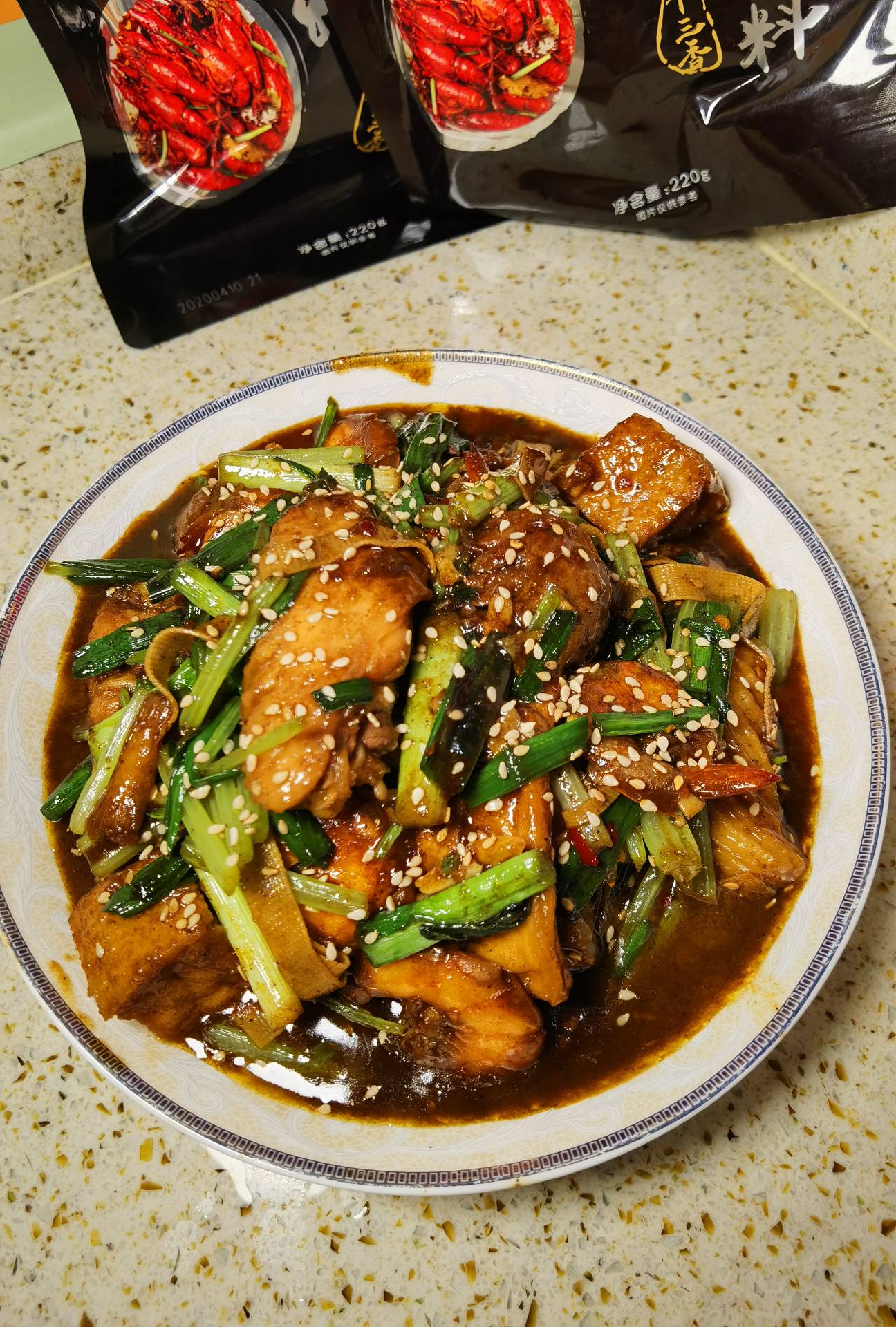 麻辣香鍋菜的做法-麻辣味炒菜譜