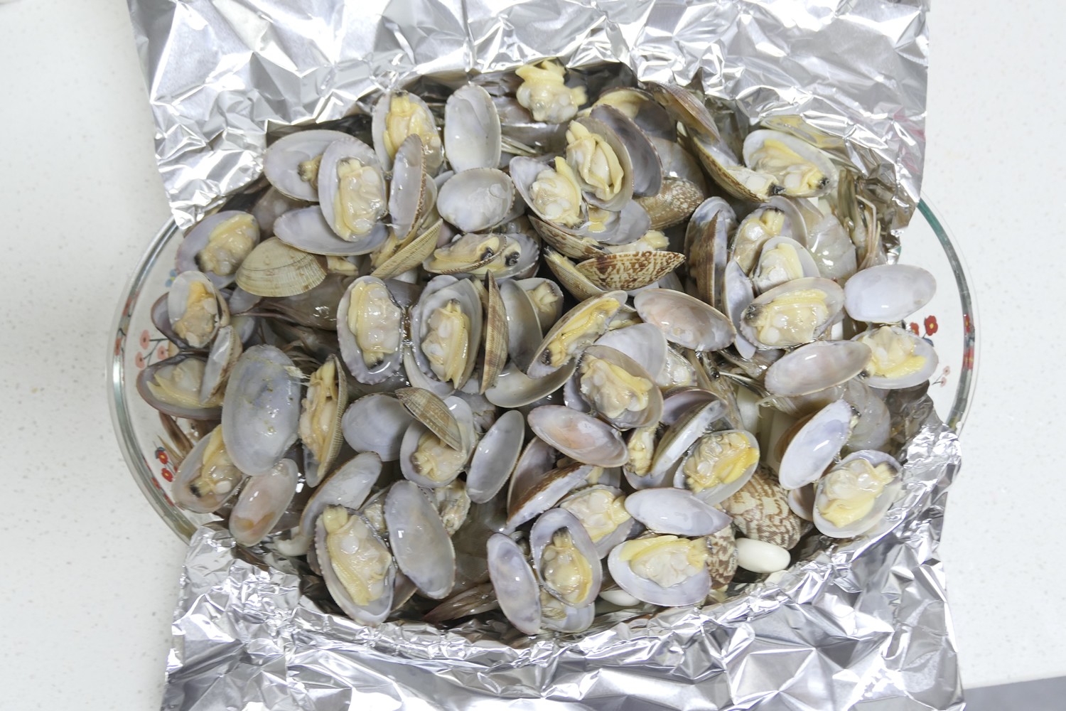 花甲鮮蝦焗粉絲的做法-香辣味烤菜譜