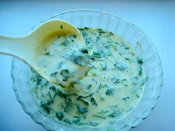 荊芥雞蛋餅的做法-家常味煎菜譜