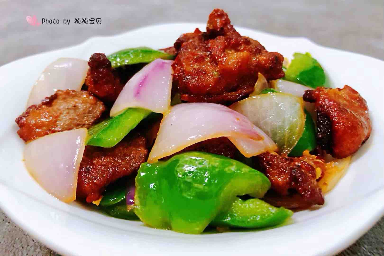 青椒洋蔥炒豬肝的做法-家常味炒菜譜