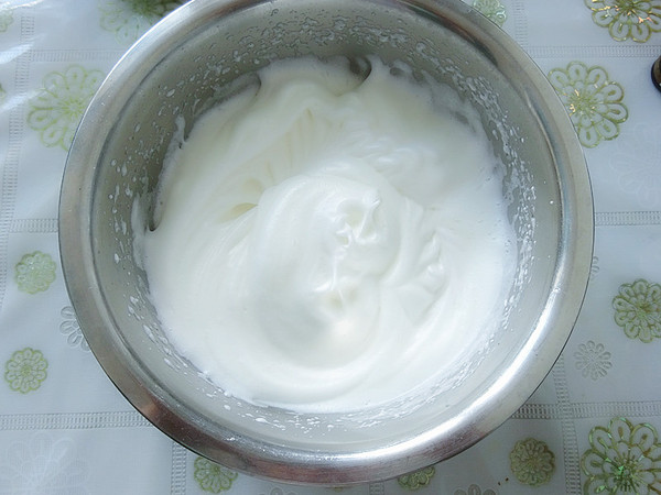 黑芝麻蒸蛋糕的做法-甜味蒸菜譜